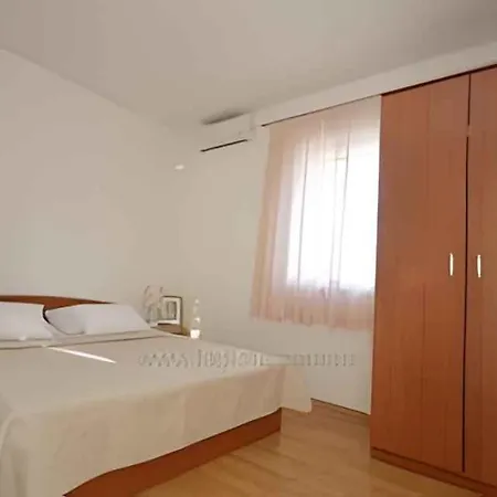 In - Sibenik Riviera 45759 Primošten